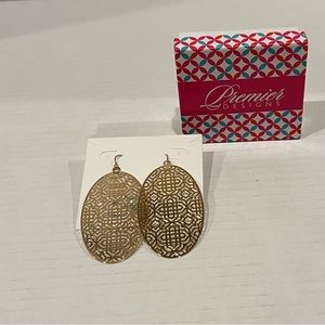 NWT Premier Design Sabrina Earrings in gold tone, approximately 3” drop